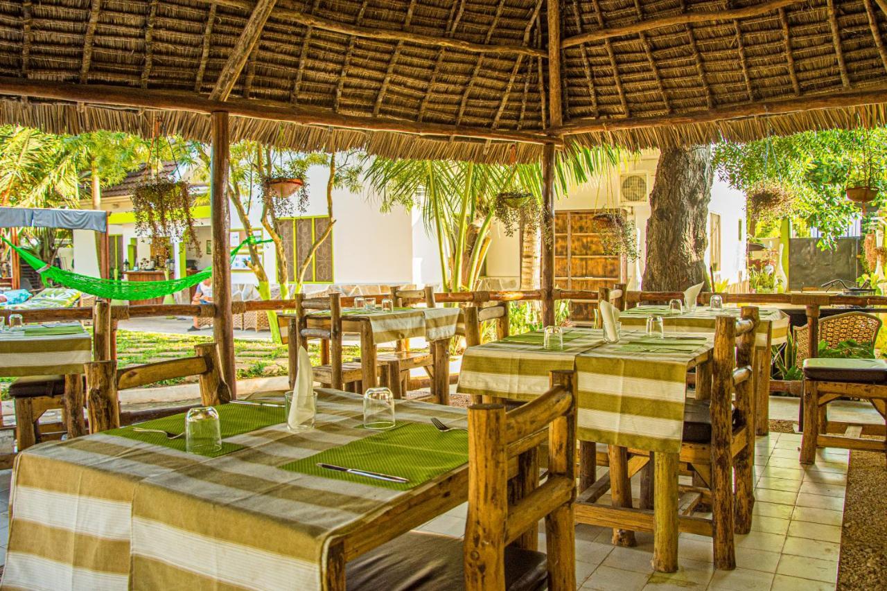 Green'S Hostel Nungwi Bagian luar foto